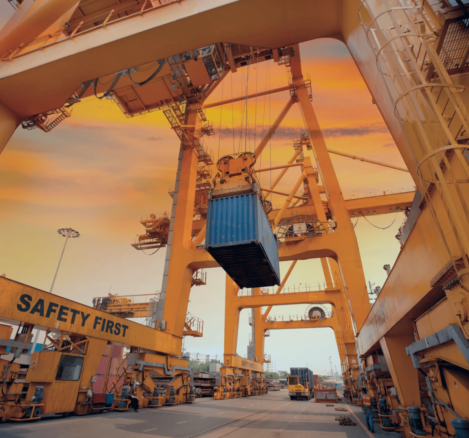 Logistic Solutions Service